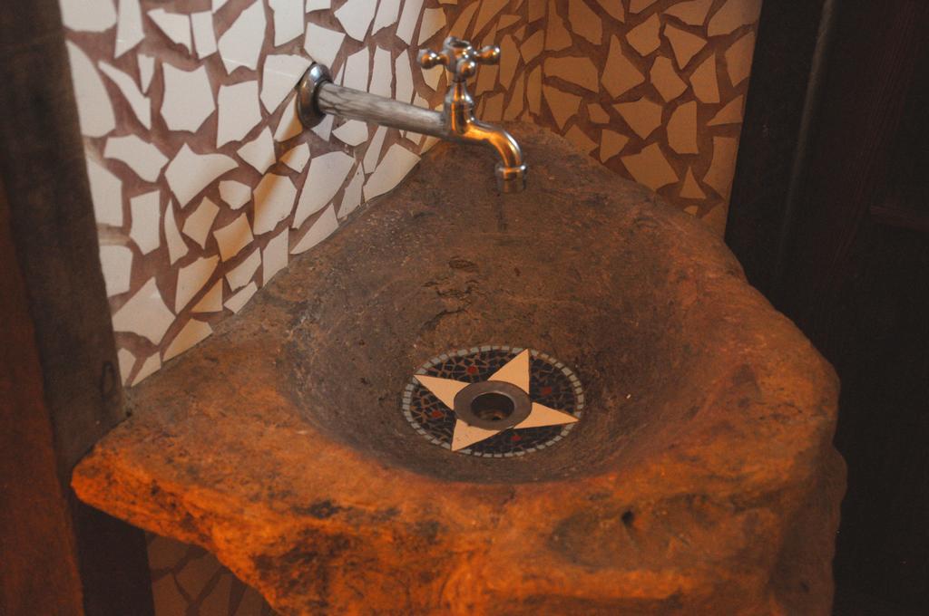 Chale De Pedra - Hospedaria São Tomé das Letras Buitenkant foto